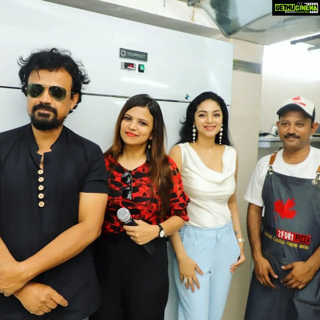 Sanam Shetty Instagram - Honoured to launch India's First Canadian 2 For 1 Pizza restaurant in Chennai, at Elliot's Beach - Besant Nagar 🌟🎉 Hearty Congratulations to founder Mr. Mohammed Abdullah and best wishes to the team and staff. Thanks for the kind hospitality Mr. Ashik Sheik @shaik_lens_photography & Mrs. Uma @aura_uma. Event host @emcee_komal15 Photography @vivid_impressions__ #newlaunch #canadian2for1pizza #newrestaurant #pizzalovers #besantnagar #chennai