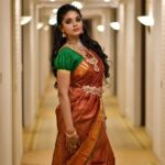 Sanam Shetty Instagram - South Indian Bridal shoot for @naturalssalon 🧡 . . . Wonderful working with you @ckkumaravel sir & @veena_kumaravel mam 🌟 Makeup @preethi_naturalsmakeupartistry Hair @therita.artistry Saree @cooptexindia Jewellery @theaashirya Styling & Coordination @sneha__mithran @style.withsneha Managed by @gow7hu @rajani_raghunath Photography @arvinthiyer Event @chennaitimestoi Venue @crowneplazachn #bridalshoot #eventstyling #naturalssalon #southindianbride #bridalfashion