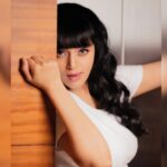 Sanam Shetty Instagram - Emojimoonji 😘 . . . . Outfit @fascinodresses_by_shyn Styling @shyn_fascino Photography @shots_by_ad MUH @makeupbyjenitabhaskar #whitewednesday #moodsofme #midweek #goofing