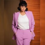 Sanam Shetty Instagram - Color pop 🍭 . . . Outfit @fascinodresses_by_shyn Styling @shyn_fascino Photography @shots_by_ad MUH @makeupbyjenitabhaskar #moodymondays #suitup #pantsuit #pastel #powerdresser #happyevening