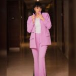 Sanam Shetty Instagram - Color pop 🍭 . . . Outfit @fascinodresses_by_shyn Styling @shyn_fascino Photography @shots_by_ad MUH @makeupbyjenitabhaskar #moodymondays #suitup #pantsuit #pastel #powerdresser #happyevening