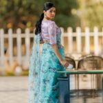 Sanam Shetty Instagram - Hey there! How's your day? 💙 💜 💙 💜 Saree @6yarddrape Styling @shyn_fascino Clicks @adam_kae MUH @sujitha_makeup_artist Drape @the_thish Venue @the_french_town #organza #summerstyle #breezyblues