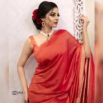 Sanam Shetty Instagram - Happy eve 🌹 . . . Outfit @rasikaasofficial Clicks @sathish_photography49 Styling @style.withsneha Makeover @naturalssalon @preethi_naturalsmakeupartistry Hair @vimala_naturals Organised by @rajani_raghunath @sneha__mithran Regards @ckkumaravel @veena_kumaravel #tgif #redsatin #rosyhairstyles #eventsyling #pearlruby