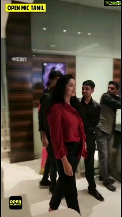 Sanam Shetty Instagram - Actually quite liberating to go makeup free! Thank you @openmic_tamil for the lovely montage as always ❤️ At the audio launch event of film #Regina. Best wishes to actor @thesunainaa director @#domindesilva producer #satheeshnair and team. #freshfacedouting #eventevenings #trendytuesday
