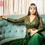 Sanam Shetty Instagram - Noor is back 💚 . . . Emerald green satin lehenga-gown by @naziasyedofficial Photography @rahuldev1177 Stylist @naziasyed MUH @vijiknr Accessories @bronzerbridaljewellery #arabicprincess #royalconcepts #indowestern #emeraldgreen #lehengagowns #smokeyeyes #fashionphotography #latestshoot
