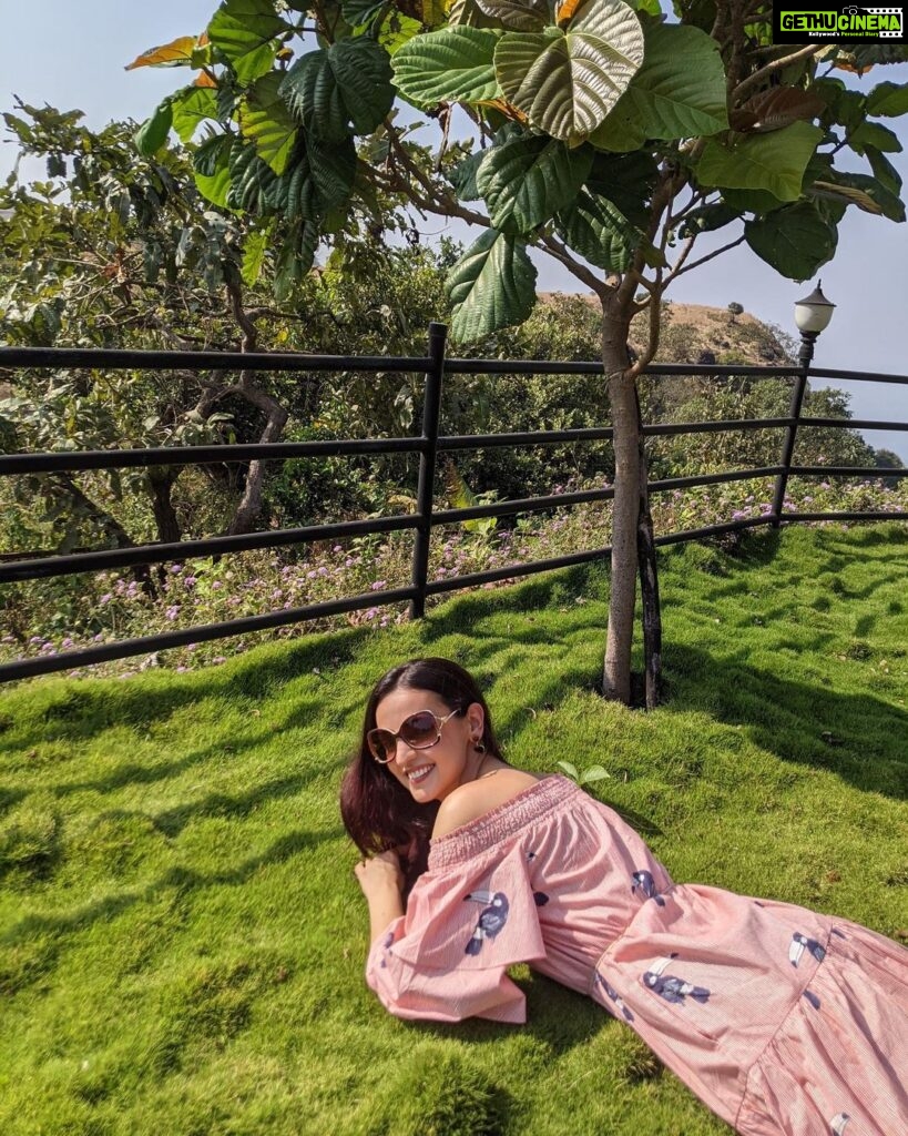 Sanaya Irani Instagram - The grass was not greener on the other side….. so I chose to lay right here 😉.