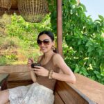 Sanaya Irani Instagram - Hot days + Coconut icecream = Happy me 😀😀😀. #beattheheat #icecream