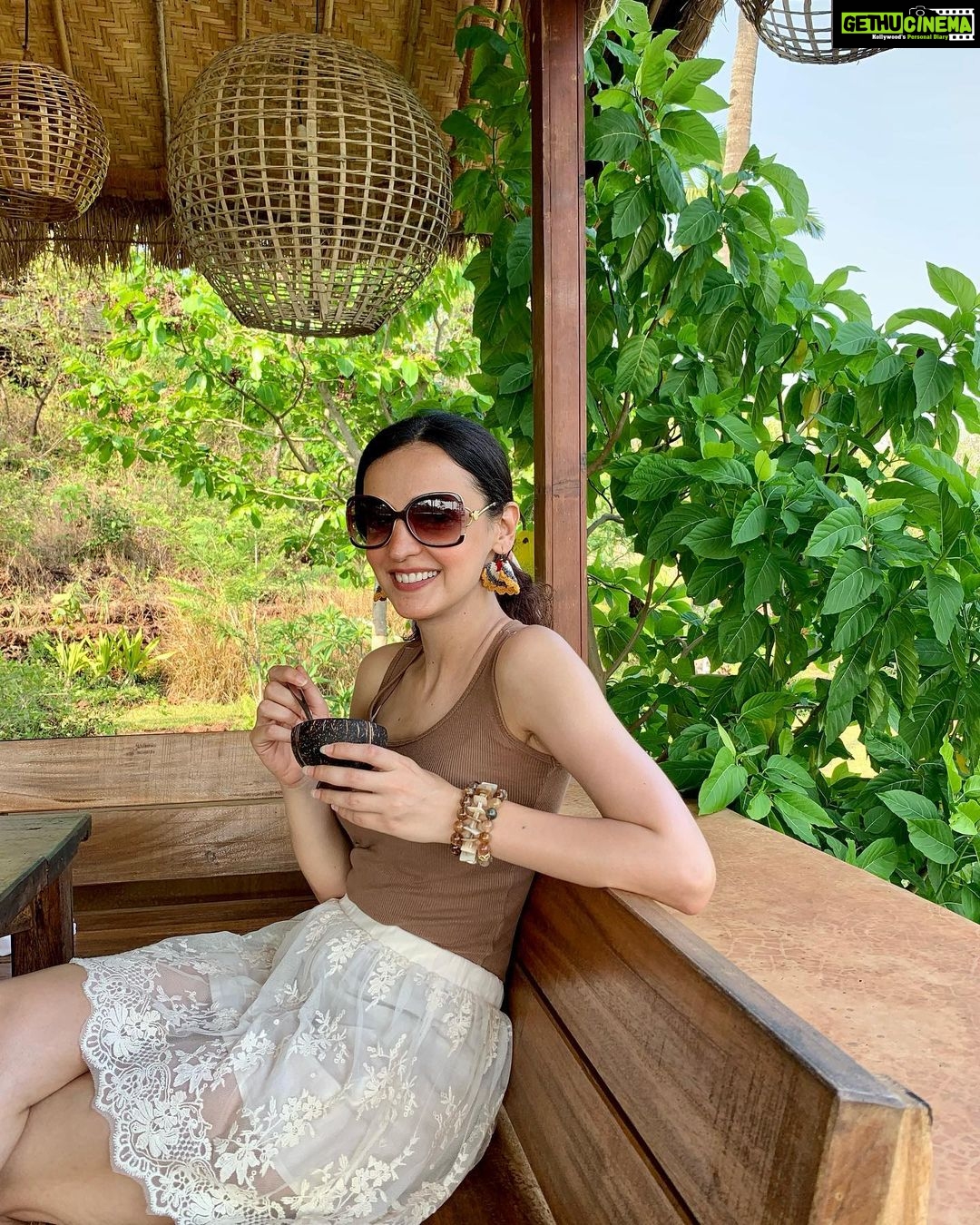 Sanaya Irani Instagram - Hot days + Coconut icecream = Happy me 😀😀😀. #beattheheat #icecream