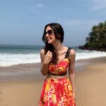 Sanaya Irani Instagram – Girls just wanna have SUN 🌞 ☀️. #summer #beachlife .