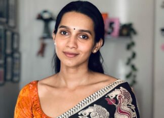Sanchana Natarajan Instagram - Your friendly neighbourhood aunty! 🌹
