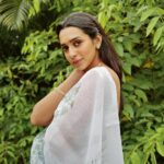 Sanchana Natarajan Instagram – மாய பூ திரள் 🌷
