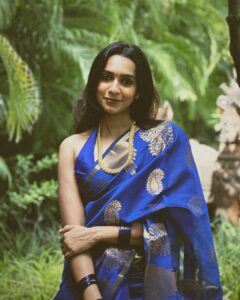 Sanchana Natarajan Instagram - வண்ணக்கிளி 🦋

Blouse- @razak_creations