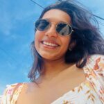 Sanchana Natarajan Instagram – Me and my double chin melting in the heat like🥵