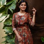Sanchita Shetty Instagram - Peace is the beauty of life ❤️ Photography : @udaymallipudi edits : @travellingsouljour Cloths : @roovy_annanagar @grasp_clothings Makeup Hair : @isanchitaa #peace #joy #love #sanchita #sanchitashetty #spreadlovepositivity ❤️