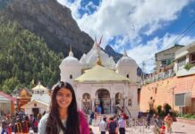 Sanchita Shetty Instagram - Devabhumi My dream come true! The most Divine trip ever in my whole Life. 🙏 Exactly a month ago visited all these divine places. In the sun, rain & freezing cold & snow I kept hiking & climbing, don’t even know how much I trekked every single day, stayed in tents -5 degrees & heavy rains Every step was divine experience 🙏 Whoever visit Devabhumi will feel every breath & you will remember that God is within you🙏 Thankful & grateful to God Gurus for the wonderful opportunity & life time humbling experience 🙏 Feeling Blessed 🙏 “ my life time the miracle Char dham yatra 2022 “ Heartfelt gratitude to everyone whoever Helped & supported my journeys : Family,relatives, friends,well-wishers travel agent & drivers & all Priests and guides🙏🙏 Here we go #badrinath #badrinathtemple #kedharnath #kedarnathtemple #yamunotri #yamunotritemple #gangotri #gangotritemple #trekking #trek #trekkingindia #uttarakhand #adishankaracharya #devabhumi #chardhamyatra #chardhamyatra2022 #himalayas #himalaya #kriyayogameditation #solotravel #solotrip #sanchita #sanchitashetty #love #onlypositivevibes #divine #divineexperience #nofilter #nomakeup #spreadlovepositivity ❤️