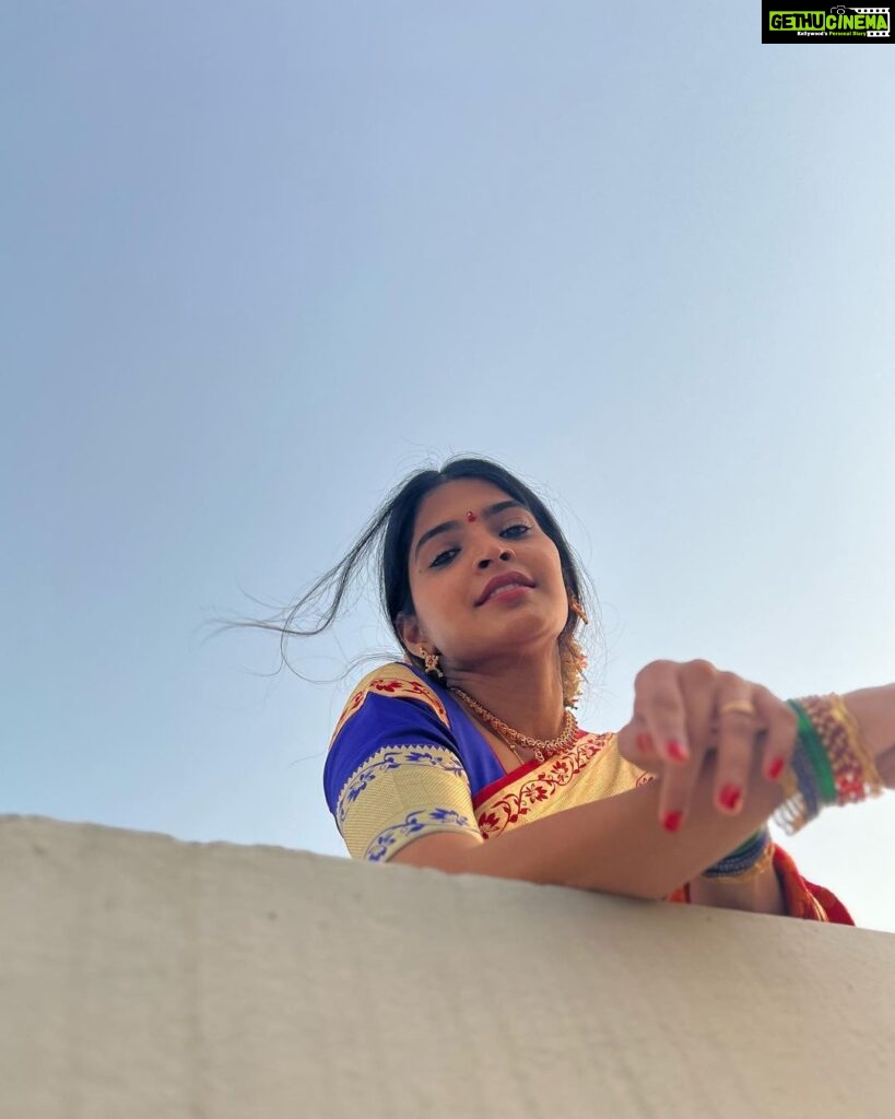 Sanchita Shetty Instagram - Saree love ❤️💚💙 No filter 🤍 The IPhone clicks ❤️‍🔥 #saree #sareelove #sareelover #candid #nofilter #nofilterneeded #eveninglight #sunset #sunsetlover #sunsetphotography #peace #joy #love #sanchita #sanchitashetty #spreadlovepositivity ❤️