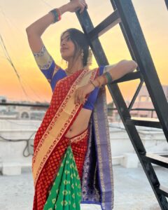 Sanchita Shetty Instagram - Saree love ❤️💚💙
No filter 🤍

The IPhone clicks ❤️‍🔥

#saree #sareelove #sareelover #candid #nofilter #nofilterneeded #eveninglight #sunset #sunsetlover #sunsetphotography #peace #joy #love #sanchita #sanchitashetty #spreadlovepositivity ❤️
