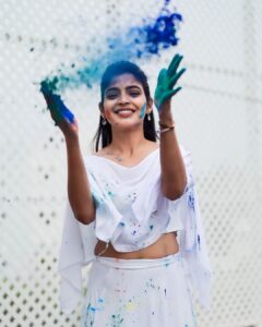 Sanchita Shetty Instagram - Enjoy the colours of Life❤️ 
Happy Labour day 🙏

#PC : @travellingsouljour 📸 
#Costume : @emouvante_fashion 
#happylaboursday #labourday #labour #colours #hardwork #motivation #strong #success #peace #joy #love #sanchita #sanchitashetty #spreadlovepositivity ❤️