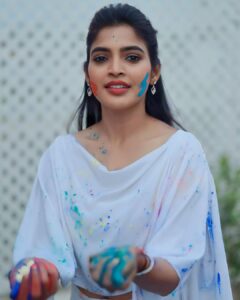 Sanchita Shetty Instagram - Enjoy the colours of Life❤️ 
Happy Labour day 🙏

#PC : @travellingsouljour 📸 
#Costume : @emouvante_fashion 
#happylaboursday #labourday #labour #colours #hardwork #motivation #strong #success #peace #joy #love #sanchita #sanchitashetty #spreadlovepositivity ❤️