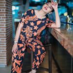 Sanchita Shetty Instagram - 🧡 PC : @aaronprince_photography Cloths : @shringaarclothing Loction : @hyattregencychennai #summer #summervibes #summeroutfit #summertime #summerstyle #motivational #acceptance #selflove #love #sanchita #sanchitashetty #spreadlovepositivity ❤️