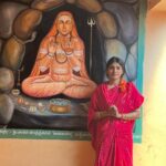 Sanchita Shetty Instagram - Grateful to my ancestors for praying and receiving blessings of Male Mahadeshwara. He is my Kula Devatha from before I was born and have grown up visiting MM hills revering him and praying to Mahadeshwara Swami 🙏 Now I am so blessed to witness his 108 feet statue that radiates loving energy healing the body and mind. I invite you to visit MM hills on the Karnataka-Tamil Nadu border and experience it for yourself. Heartfelt thanks to the Mahadeshwara temple team of Nagesh, Soma & Mallikarju Sir for the special darshan and taking care of me & my family. We are grateful for your kind gesture🙏 May you also visit MM hills and be spiritually uplifted. Family : @amarrshetty @omkar_cutipie @poojaamarr_official #malemadeswaratemple #mmhills #lordshiva #shiva #omnamahshivaya #spiritual #spirituality #spiritualgrowth #spiritualjourney #heal #spiritualhealing #devotion #transformation #motivational #sanchita #sanchitashetty #spreadlovepositivity ❤️