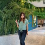 Sandipta Sen Instagram - Because it's trending 😀 #trendingreels #trendingsong #trending #instareels #feelkaroreelkaro #feelitreelit