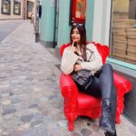 Sandipta Sen Instagram – Sometimes you just need to sit and relax 😬😀
#throwbackpicture #basel2022 Basel, Switzerland