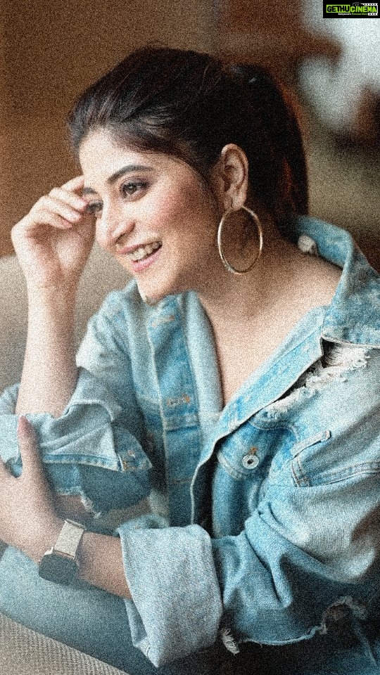 Sandipta Sen Instagram - हँसती रहे तू हँसती रहे, हया की लाली खिलती रहे 🩵