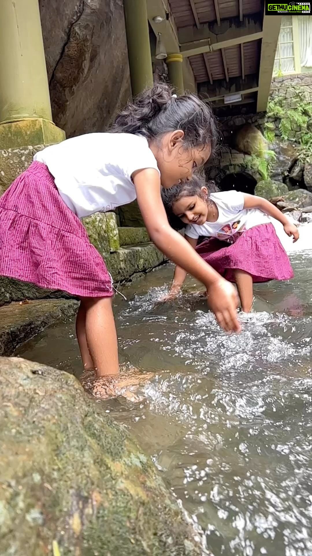 Sandra Thomas Instagram - From the travel diaries #travelwithkids #familytravel #travel #wanderlust #travelfamily #travelgram #travelblogger #travelphotography #familytime #kidstravel #familyadventures #instatravel #family #traveltheworld #familytrip #familyvacation #adventure #travelkids #nature #roadtrip #travelingwithkids #familytravels #explore #vacation #influencer #momlife #traveladdict #supernaturalfamily #kids #thankakolusu