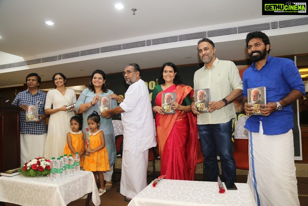 Sandra Thomas Instagram - Modi @20 Book Launch It briefly explains that one should think and dream big and must have the determination to make those dreams a reality. The master craftsmanship of hard work. This book is an evaluation of 20 years of @narendramodi, penned by some of the finest contemporary brains; including the Bharat Ratna awardee Lata Mangeshkar, Ajit Doval, Amit Shah, Dr Barai, Nandan Nilekani, Sadhguru, Sudha Murty, Dr S. Jaishankar, P.V. Sindhu. #booklaunch #bookstagram #author #newbook #books #authorsofinstagram #book #bookrelease #writersofinstagram #writer #booklover #publishing #readersofinstagram #amazon #bookmarketing #booklovers #newrelease #childrensbooks #ebook #authorlife #bestseller #booksofinstagram #kindle #newbooks #bookish #amwriting #reading #writingcommunity #writers #authors