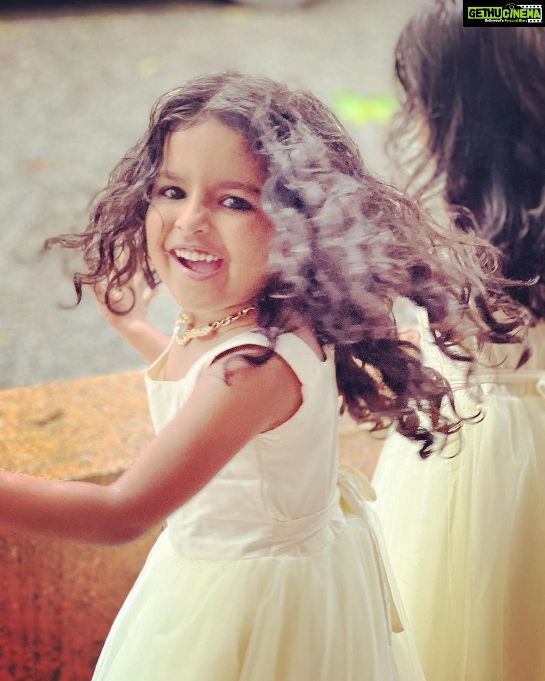 Sandra Thomas Instagram - My Girls Outfit : @dazzle_dezign #girl #love #like #follow #instagood #beautiful #cute #fashion #photooftheday #style #beauty #smile #happy #me #model #photography #picoftheday #instagram #art #selfie #photo #followme #instadaily #myself #instalike #makeup #girls #life #nature #likeforlikes