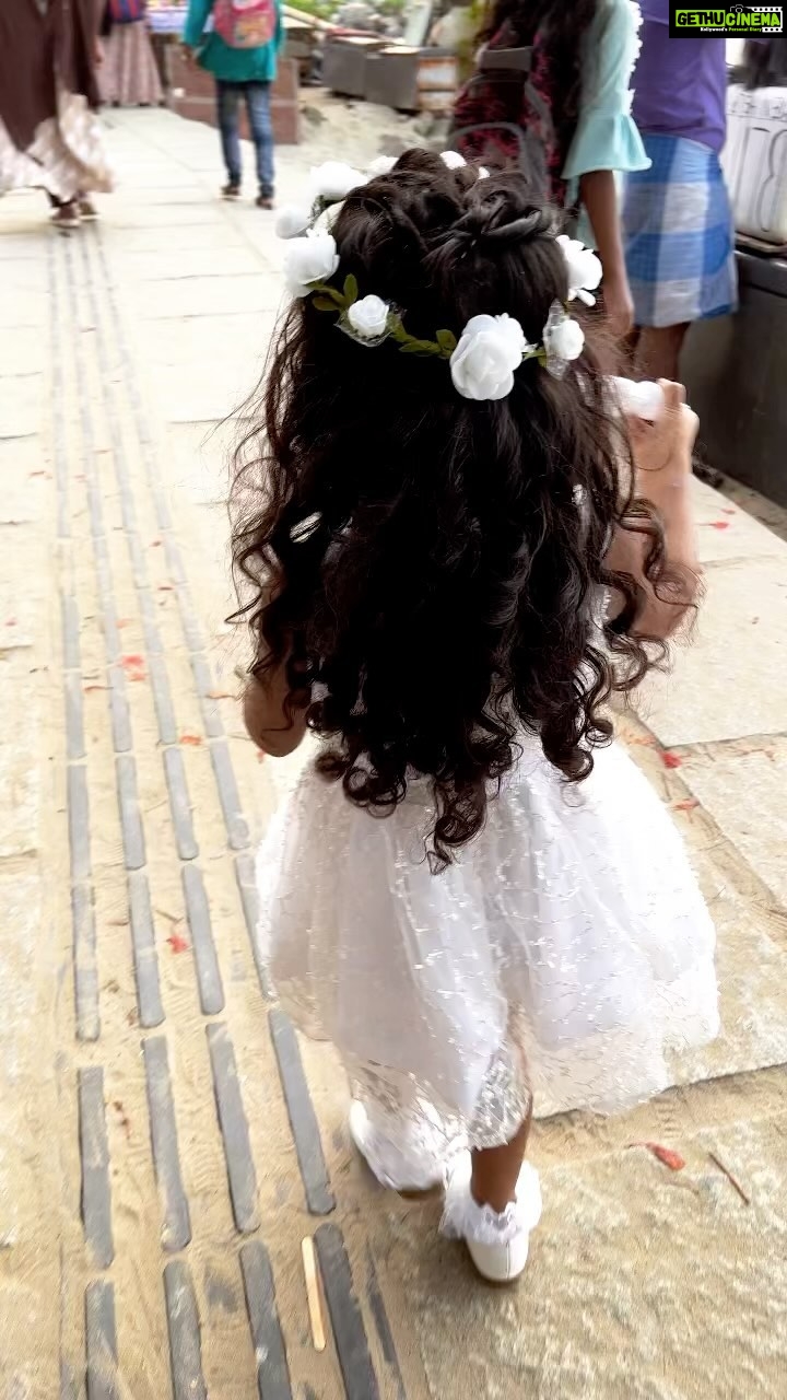 Sandra Thomas Instagram - Artist @sandrathomasofficial Makeup: @zara___makeover Costume @edesignsbythasneem @skylarkpicturesentertainments @thankakolusu._ @thankakolusu_official_fp @thankakolus #babypost #mother #love #influencer #family #motherhood #baby #mothersday #momlife #father #mama #kids #happy @mallu_trending_official @mallu #instagood #life #daughter #mommy #babygirl #instagram #children #beautiful #parenting #reelsinstagram #reelsvideo #babyreelsvideo #videos #viralreels #trendingreels #liketime #reelitfeelit