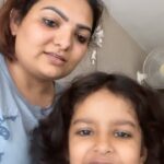 Sandra Thomas Instagram - സത്യത്തിൽനീ ആരാ ? #reels #reelsinstagram #instagram #trending #viral #explore #love #instagood #explorepage #tiktok #reelitfeelit #india #follow #photography #fyp #reel #instadaily #followforfollowback #reelsvideo #likeforlikes #like #fashion #memes #foryou #reelkarofeelkaro #music #o #insta #instagramreels #thankakolusu