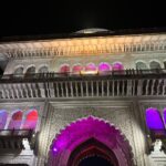 Sangeetha Bhat Instagram - Vrindavan…… Prem mandir ❤️ Swipe<> #harekrishna #sangeethabhat #sangeethabhatsudarshantravels #sangeethabhatsudarshan #sudarshanrangaprasad #mathura #vrindavan #premmandir @sudarshan_rangaprasad