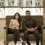 Sangeetha Bhat Instagram - "The best thing to hold onto in life is each other." –Audrey Hepburn @sudarshan_rangaprasad love you😘 @silverscreen6123 @bhagya__siddappa and team thanks a lot for the wonderful experience at your chat show and for these memorable moments captured through the lens of talented people…. We had so much fun 🤩 best wishes to @silverscreen6123 more power to @bhagya__siddappa and team rock it girls💪💪 #gratitude #sangeethabhat #sangeethabhatsudarshan #sudarshanrangaprasad #thandav #bhagyalakshmi #colorskannada ASE Restro Bar