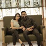 Sangeetha Bhat Instagram - "The best thing to hold onto in life is each other." –Audrey Hepburn @sudarshan_rangaprasad love you😘 @silverscreen6123 @bhagya__siddappa and team thanks a lot for the wonderful experience at your chat show and for these memorable moments captured through the lens of talented people…. We had so much fun 🤩 best wishes to @silverscreen6123 more power to @bhagya__siddappa and team rock it girls💪💪 #gratitude #sangeethabhat #sangeethabhatsudarshan #sudarshanrangaprasad #thandav #bhagyalakshmi #colorskannada ASE Restro Bar