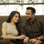 Sangeetha Bhat Instagram - "The best thing to hold onto in life is each other." –Audrey Hepburn @sudarshan_rangaprasad love you😘 @silverscreen6123 @bhagya__siddappa and team thanks a lot for the wonderful experience at your chat show and for these memorable moments captured through the lens of talented people…. We had so much fun 🤩 best wishes to @silverscreen6123 more power to @bhagya__siddappa and team rock it girls💪💪 #gratitude #sangeethabhat #sangeethabhatsudarshan #sudarshanrangaprasad #thandav #bhagyalakshmi #colorskannada ASE Restro Bar