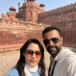 Sangeetha Bhat Instagram - ♥️♥️♥️ Delhi….. @sudarshan_rangaprasad #sangeethabhat #sangeethabhatsudarshan #delhi #qutubminar #redfort #sudarshanrangaprasad Delhi, India