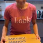 Sangeetha Bhat Instagram - Yummiest @sakkathmango 🥭 from @rjpradeepaa @shwetharprasad from @sakkathmango farm….. if you want this yummy ruchiruchiyadha Mangoes then order your package of this yumminess on @sakkathmango Mango season is here….. Sakkath Mangoes now can be delivered across karnataka. Address Coordination and delivery will be easy if you can place an order online by filling in your details. Www.sakkathmango.in #sakkathmango #sangeethabhat #sangeethabhatsudarshan