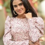 Sangeetha Bhat Instagram - @ks_mokshendra Thank you for capturing such memorable pictures of me for close to 13-14 years….. I heartily thank you for constantly supporting me and my work for so many years….. 🙏🏻🙏🏻🙏🏻🫶🏻 Sharing the pictures of me and my OOTD from the first Pressmeet of the film I’m part of KLAANTHA #klaantha #sangeethabhat #sangeethabhatsudarshan #chitralahari SWIPE<> Renukamba Studio, Malleshwaram