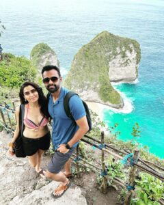 Sangeetha Bhat Instagram - Photo dump-1😍 @sudarshan_rangaprasad 😘 Swipe<> #sangeethabhat #sangeethabhatsudarshan #indonesia #bali #ubud #kintamani #tegalalangriceterrace #tegenunganwaterfall #kapiluwak #tirtempultemple #mountbatur #balizoo Bali, Indonesia