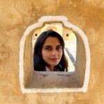 Sangeetha Bhat Instagram - ♥️♥️♥️ End of Jaipur photo dump… wait for Delhi then we will be done with the golden triangle 🥰🥰🥰🥰🥰 Swipe<> @sudarshan_rangaprasad #sangeethabhat #sangeethabhatsudarshan #sudarshanrangaprasad #jaipur #rajasthan #hawamahal गुलाबी नगर, जयपुर : Pink City, Jaipur
