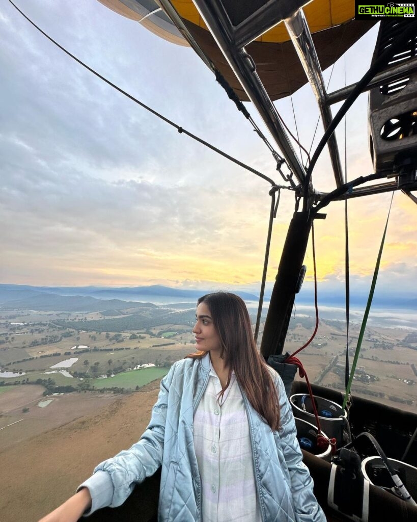 Saniya Iyappan Instagram - 🎈🌅 Global Ballooning - Melbourne and Yarra Valley
