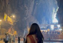 Saniya Iyappan Instagram - ✨🙏🏻 Outfit & styling : @styled_by_arundev Batu Caves Temple, Gombak, Selangor, Malaysia