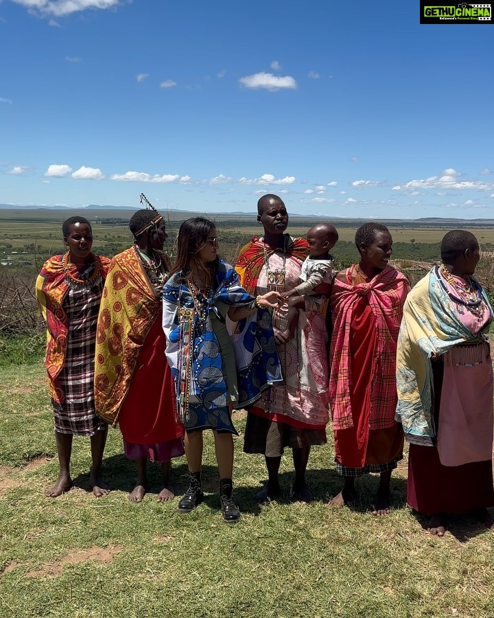 Saniya Iyappan Instagram - I wanted to go wild for my birthday, so I gifted myself a solo trip to Kenya! 🌍 Spending it with the incredible Masai Mara people and wildlife was the icing on the cake. #birthdaysolotrip #masaimara #kenya #traveling #solotravel Masai Mara, Kenya