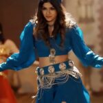 Sanjana Anand Instagram - Am I getting over this Habibi Outfit !?? . . I say Not so soooon 🧜🏻‍♀️ Thank you for 7Million Views for #Dash🦋