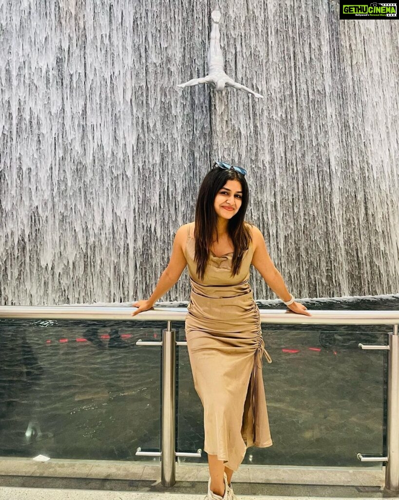 Sanjana Anand Instagram - Attachment📎3 : Dubai✈️ Dubai Frame برواز دبي