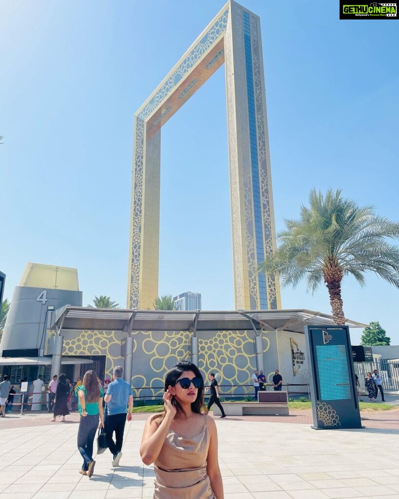 Sanjana Anand Instagram - Attachment📎3 : Dubai✈️ Dubai Frame برواز دبي