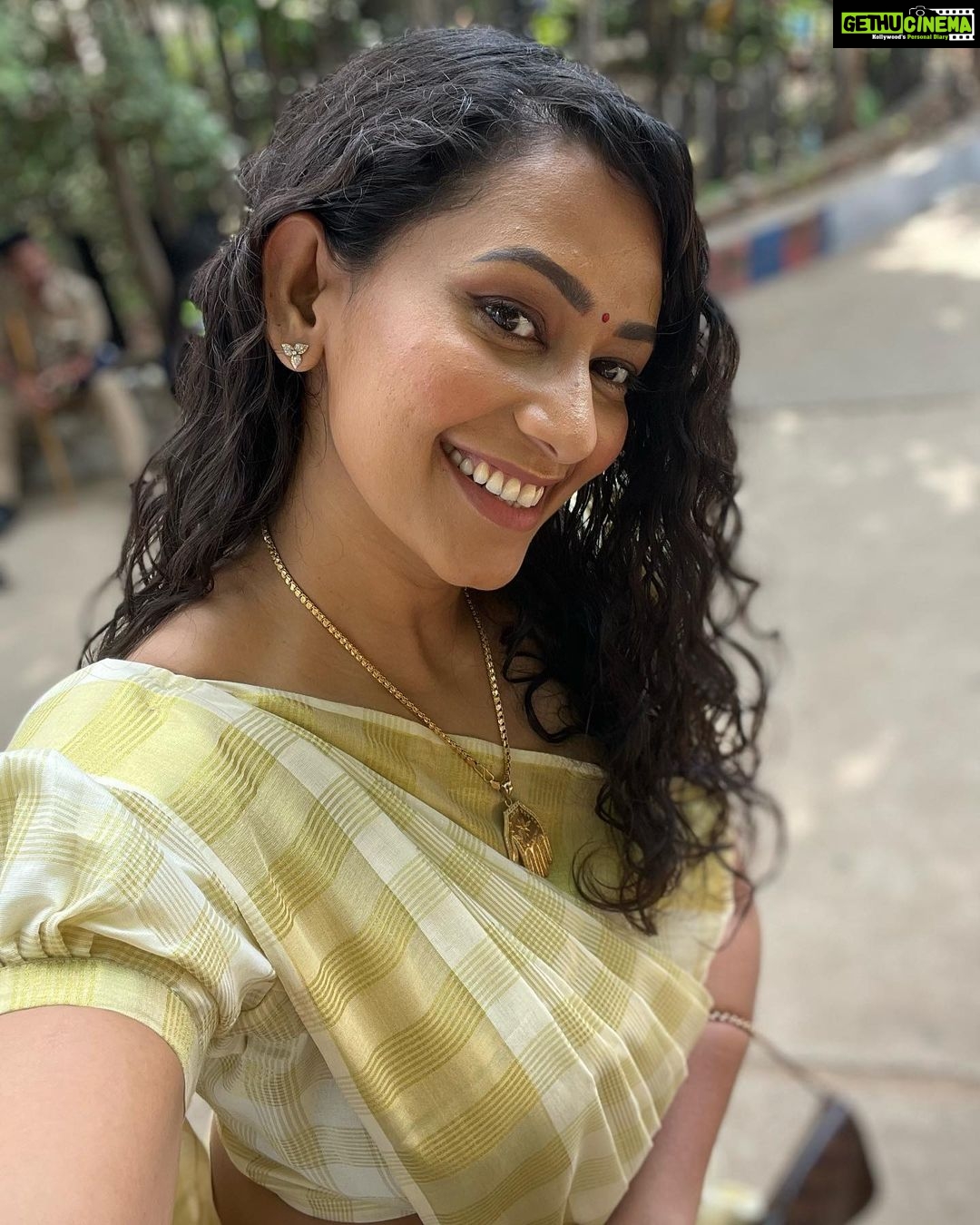 Sanjana Singh Instagram - “Stay positive and happy. Work hard and don't give up. Be open to criticism and keep learning. Surround yourself with happy, warm, and genuine ...