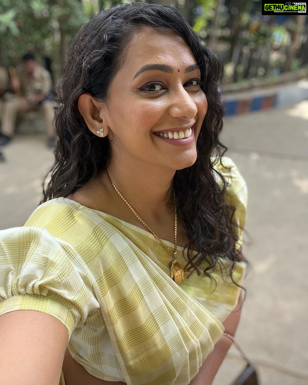 Sanjana Singh Instagram - “Stay positive and happy. Work hard and don't give up. Be open to criticism and keep learning. Surround yourself with happy, warm, and genuine ...
